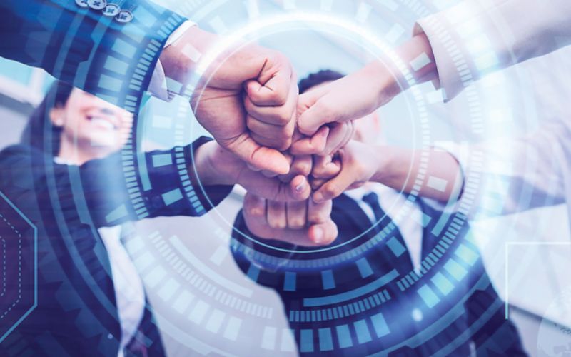 Lễ kỷ niệm Ngày Doanh Nhân Việt Nam tôn vinh sự cống hiến của doanh nhân trong phát triển doanh nghiệp và trách nhiệm với xã hội Lễ kỷ niệm Ngày Doanh Nhân Việt Nam tôn vinh sự cống hiến của doanh nhân trong phát triển doanh nghiệp và trách nhiệm với xã hội