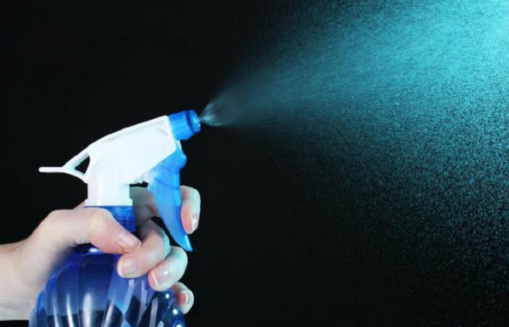 Những sai lầm khi vệ sinh tivi ai cũng mắc phải Những sai lầm khi vệ sinh tivi ai cũng mắc phải