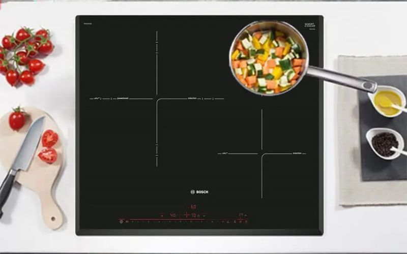 Chọn mức nhiệt mong muốn nhanh chóng với điều khiển cảm ứng trên bếp từ Bosch Chọn mức nhiệt mong muốn nhanh chóng với điều khiển cảm ứng trên bếp từ Bosch