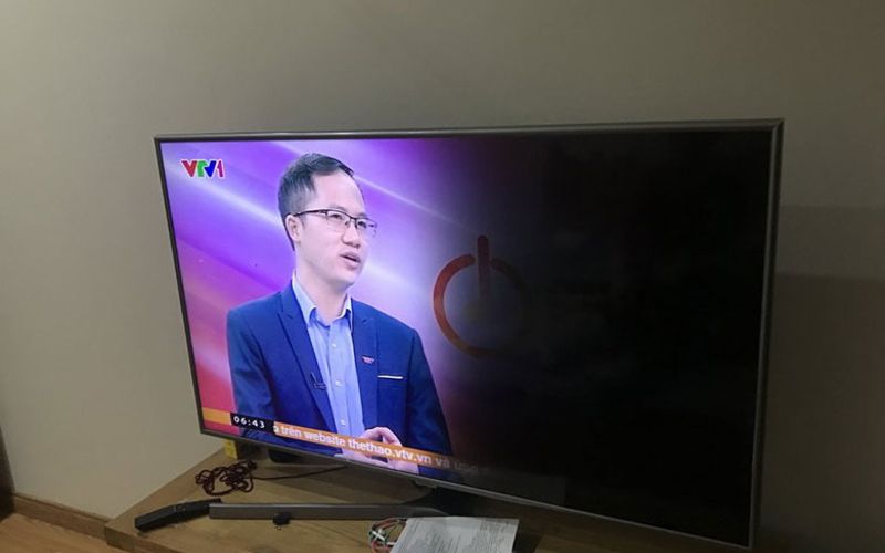  Thay màn hình tivi LG giúp khắc phục lỗi hiển thị, đảm bảo hình ảnh sắc nét
