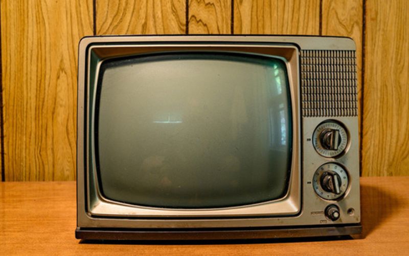 Tivi sử dụng lâu năm, hết tuổi thọ Tivi sử dụng lâu năm, hết tuổi thọ
