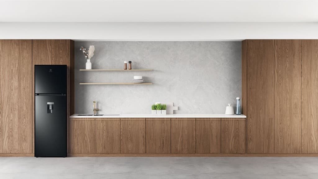 Thiết kế tinh tế dung tích 341 lít phù hợp nhu cầu bảo quản của mọi gia đình