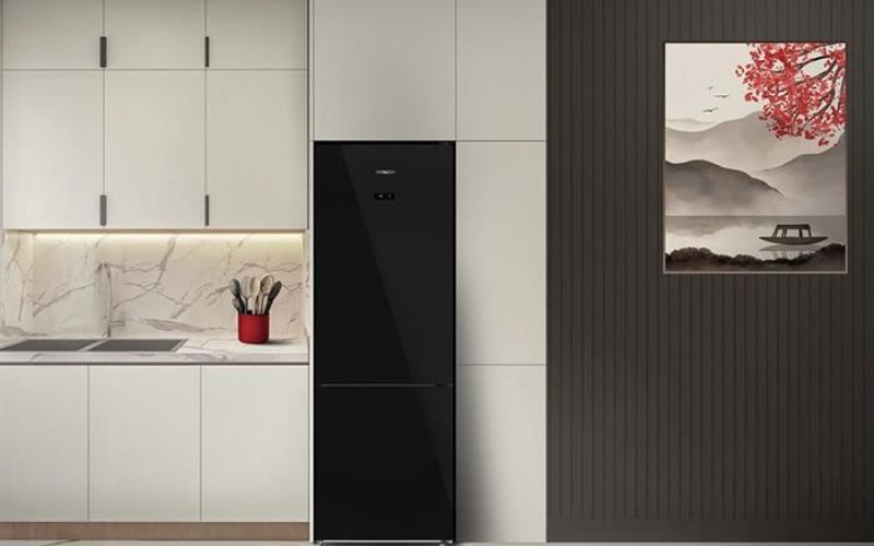 Chiếc tủ lạnh Hitachi tiện ích sử dụng tiện lợi, dự trữ được nhiều thực phẩm Chiếc tủ lạnh Hitachi tiện ích sử dụng tiện lợi, dự trữ được nhiều thực phẩm