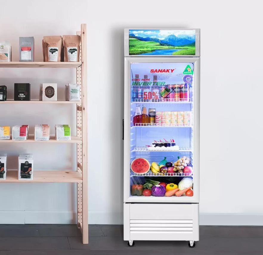 Dung tích lớn cùng độ lạnh lý tưởng trữ lạnh đa dạng nhiều loại thực phẩm  Dung tích lớn cùng độ lạnh lý tưởng trữ lạnh đa dạng nhiều loại thực phẩm