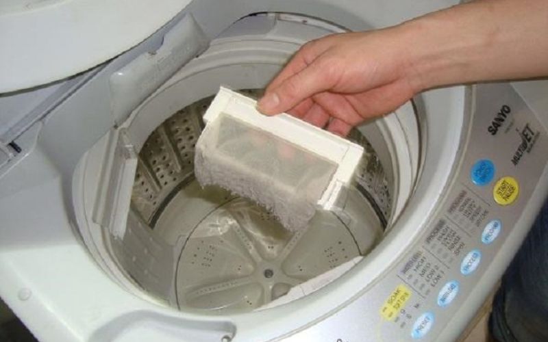 Túi lọc bị rách hoặc đổi màu đen cần thay mới Túi lọc bị rách hoặc đổi màu đen cần thay mới