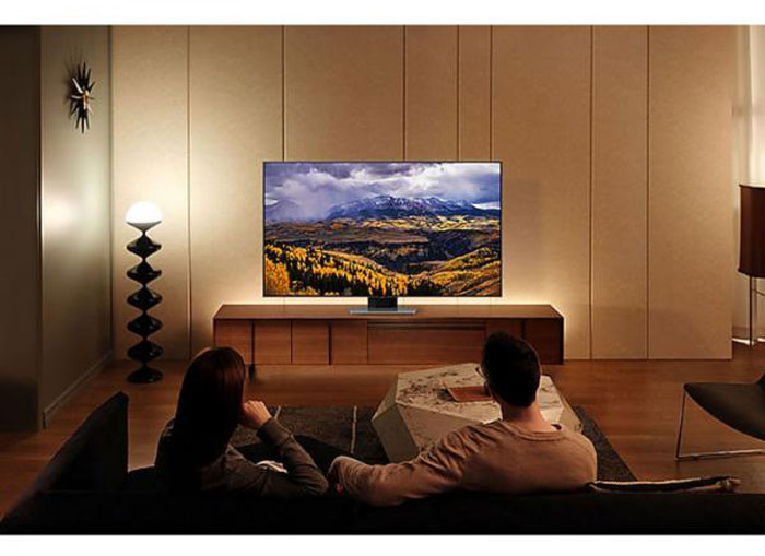 Bạn sẽ có cảm giác như sở hữu một màn chiếu ngay tại ngôi nhà của mình với 98Q80C