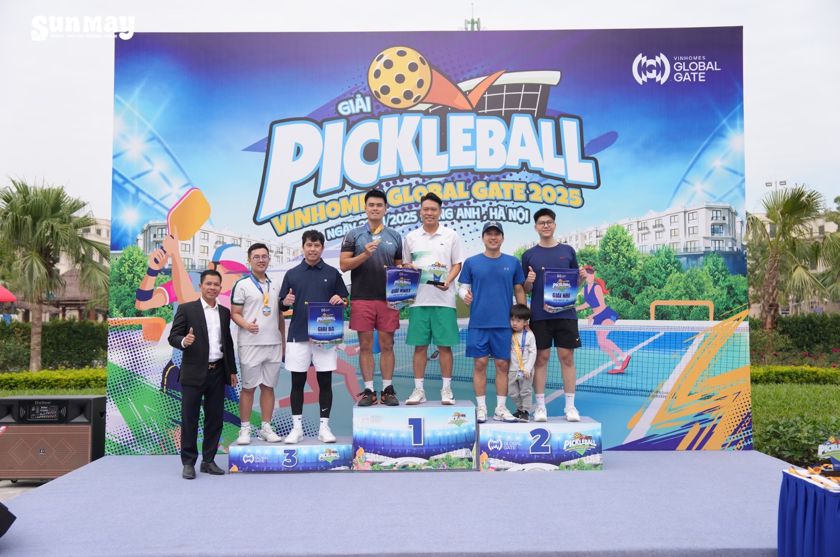 PICKLEBALL CỔ LOA – CUỐI TUẦN BÙNG NỔ TẠI VINHOMES GLOBAL GATES