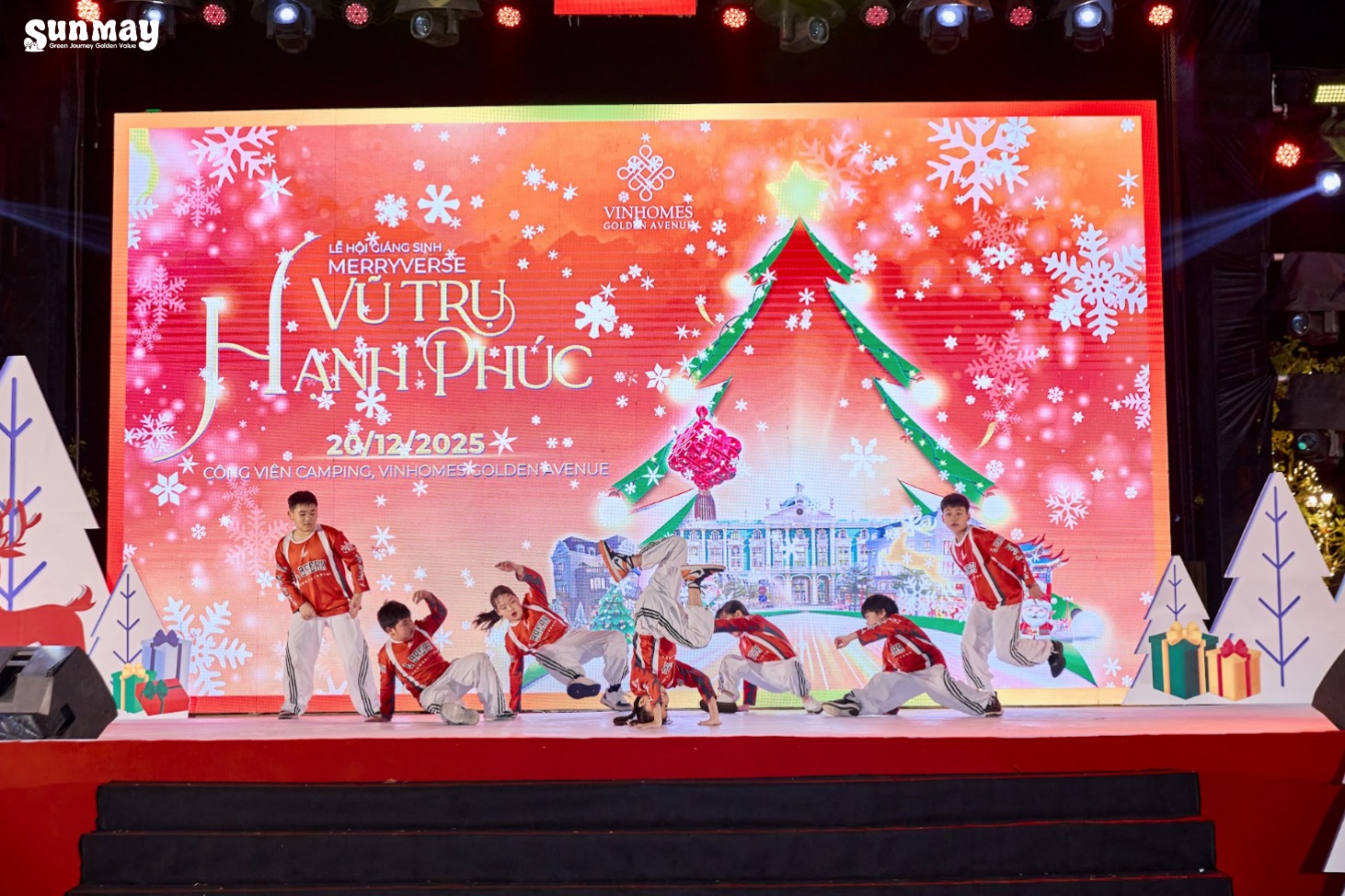 MÙA GIÁNG SINH ĐÃ GHÉ THĂM MÓNG CÁI