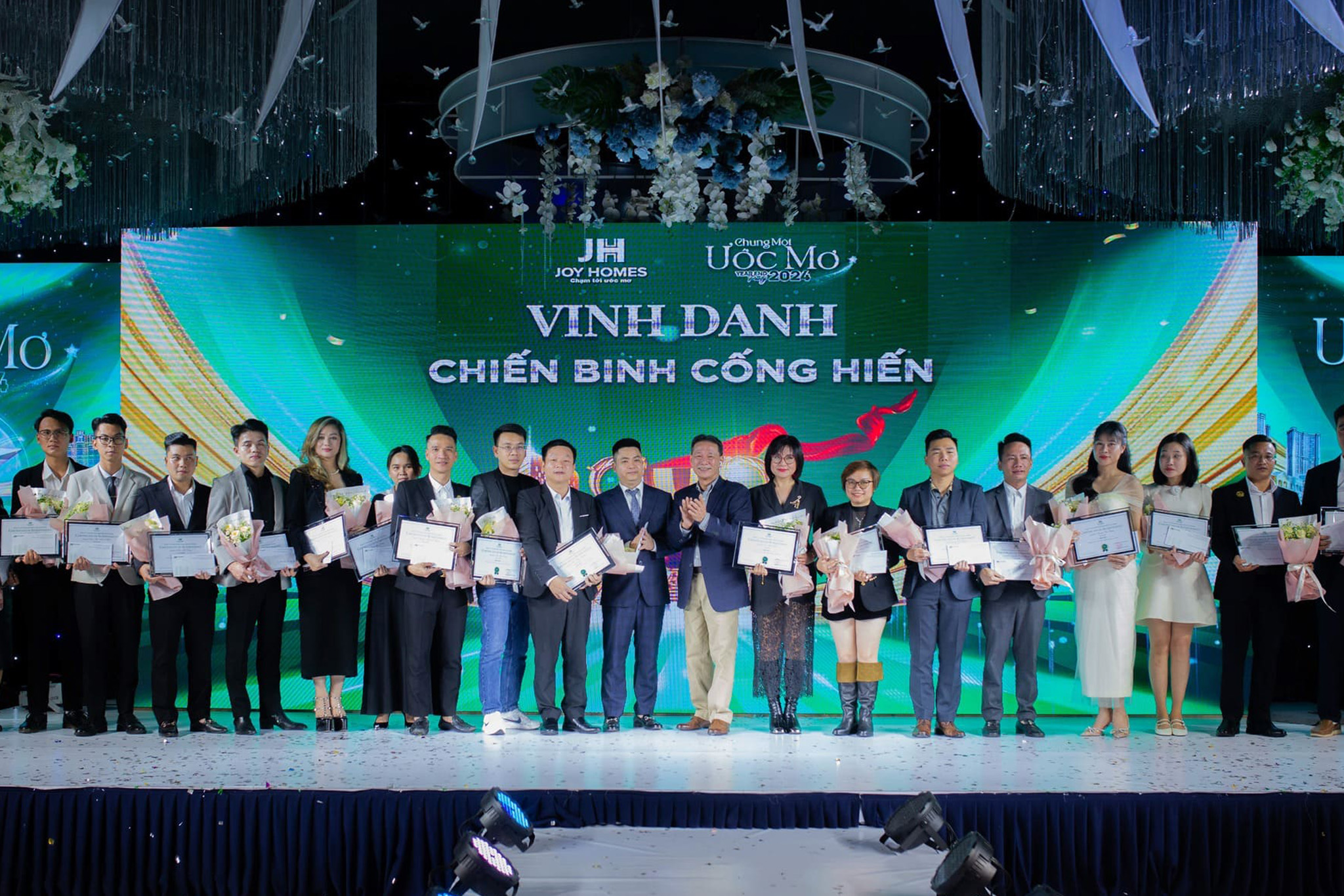 Year End Party của Joyhomes