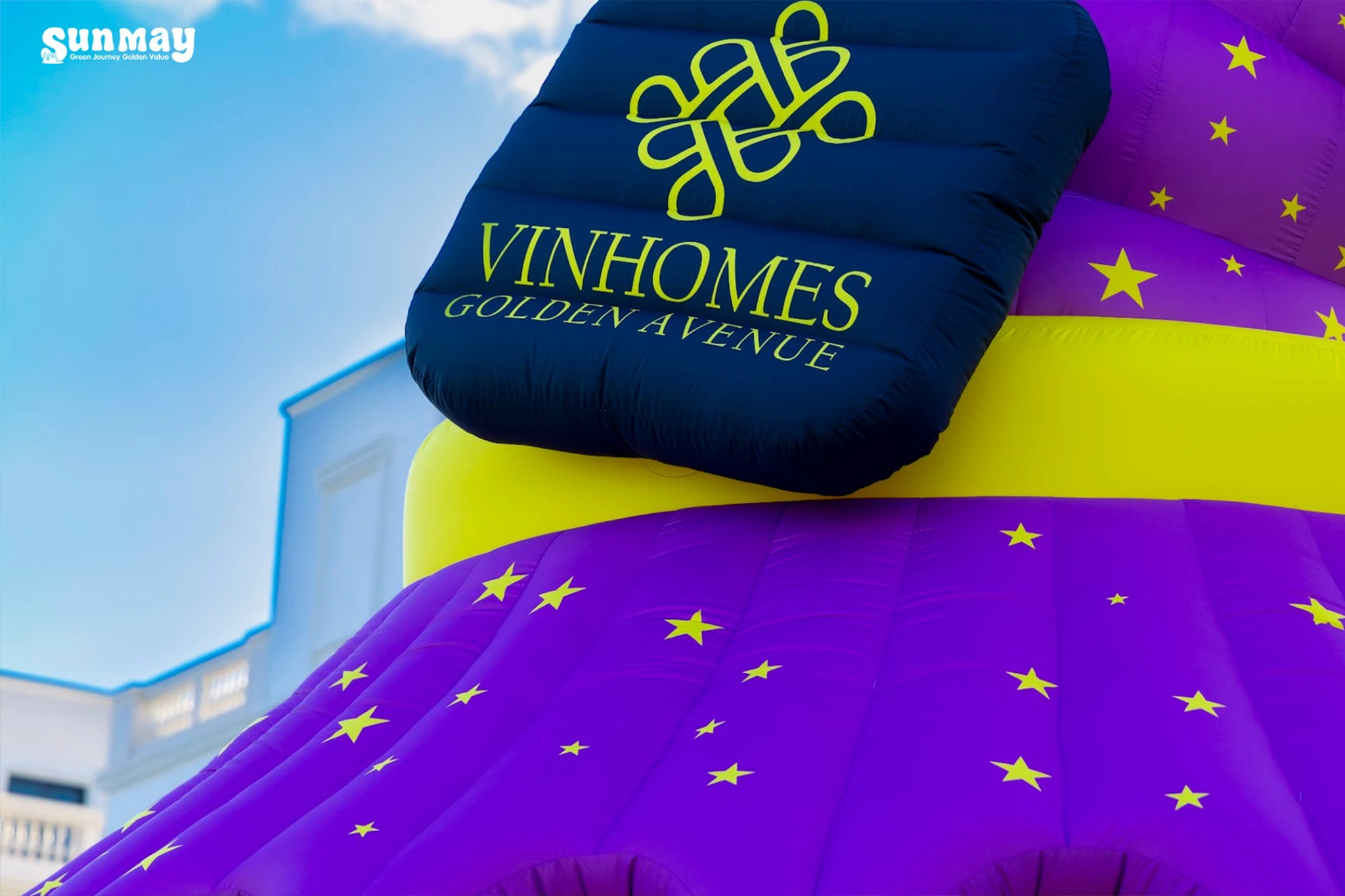 Thế giới Halloween Vinhomes Golden Avenue