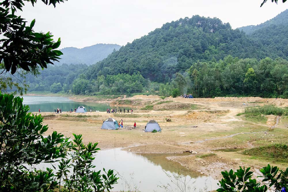 TREKKING NÚI HÀM LỢN ( 1 ngày )