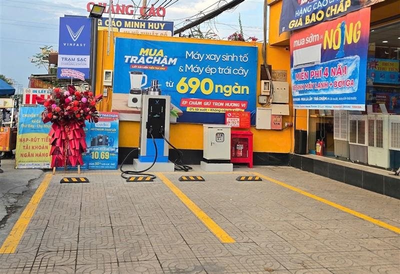 Tỷ phú Phạm Nhật Vượng 