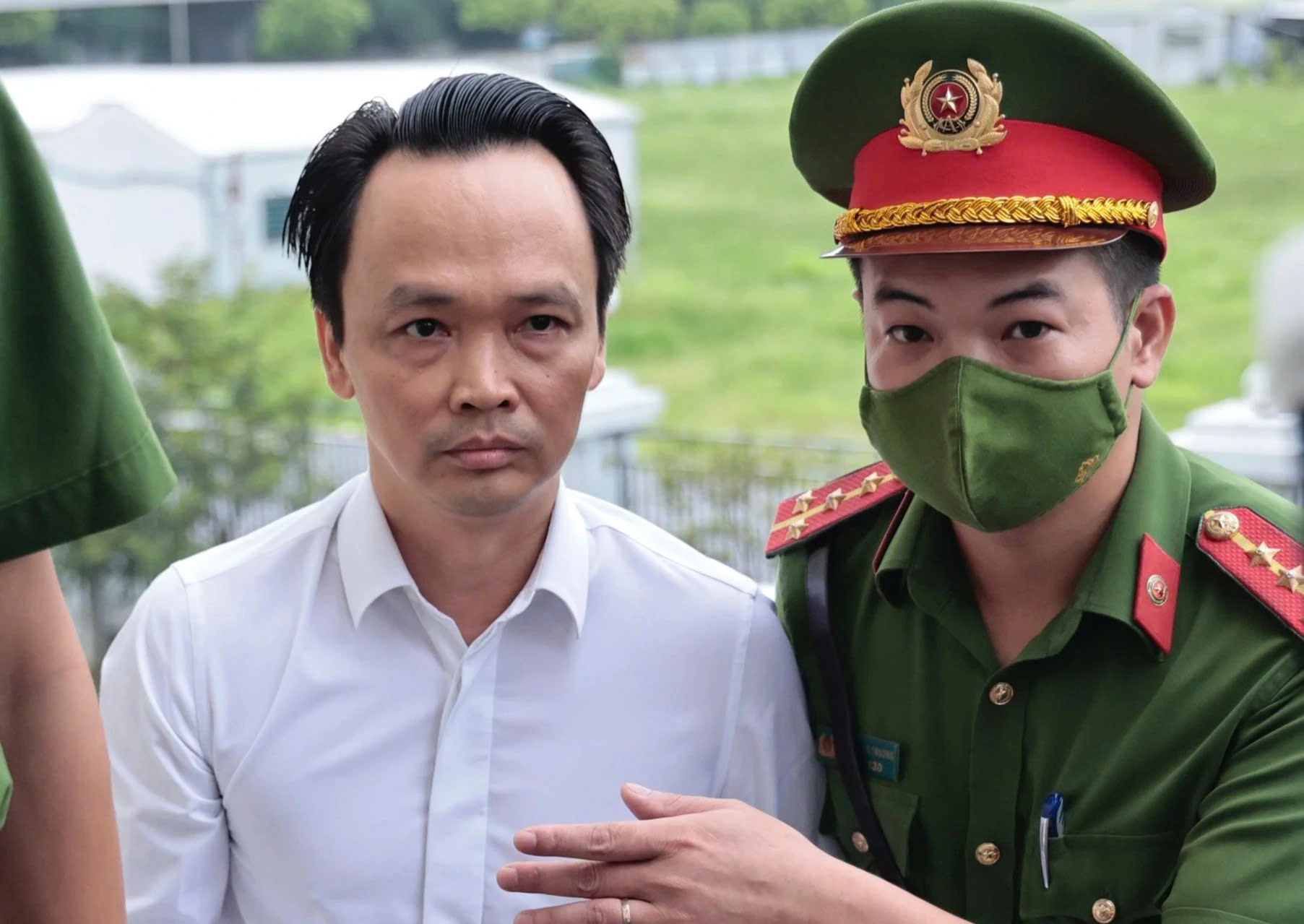 Vụ Trịnh Văn Quyết: Hơn 1,5 tỷ cổ phần thuộc sở hữu của 3 anh em sẽ xử lý ra sao?