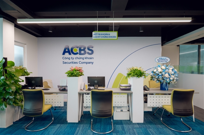 UBCKNN xử phạt một công ty chứng khoán do hàng loạt vi phạm