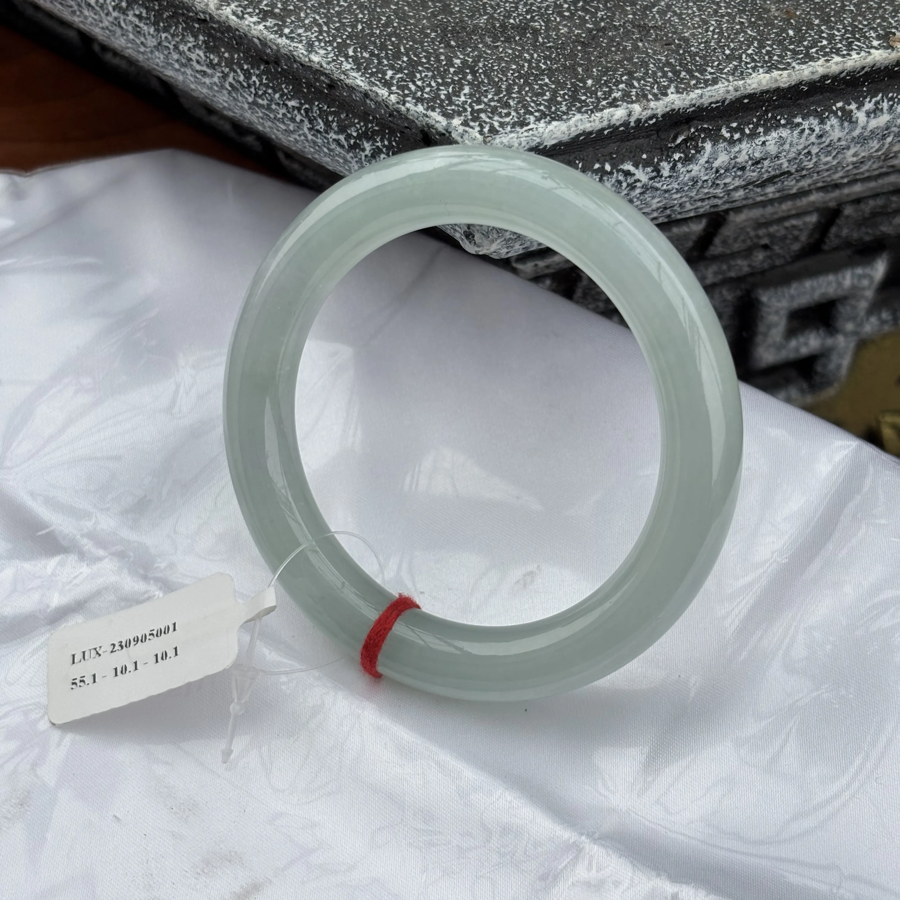 Vòng tay Đũa Băng Xanh LUX-230905001