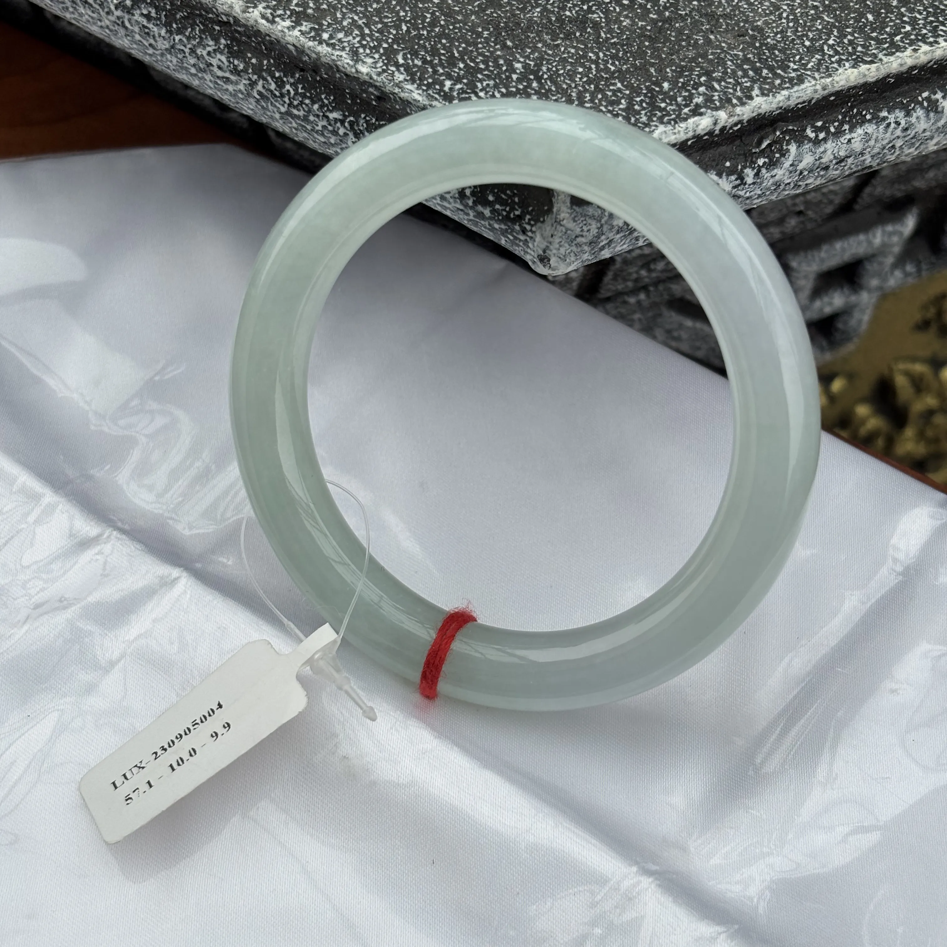 Vòng tay Đũa Băng Xanh LUX-230905004