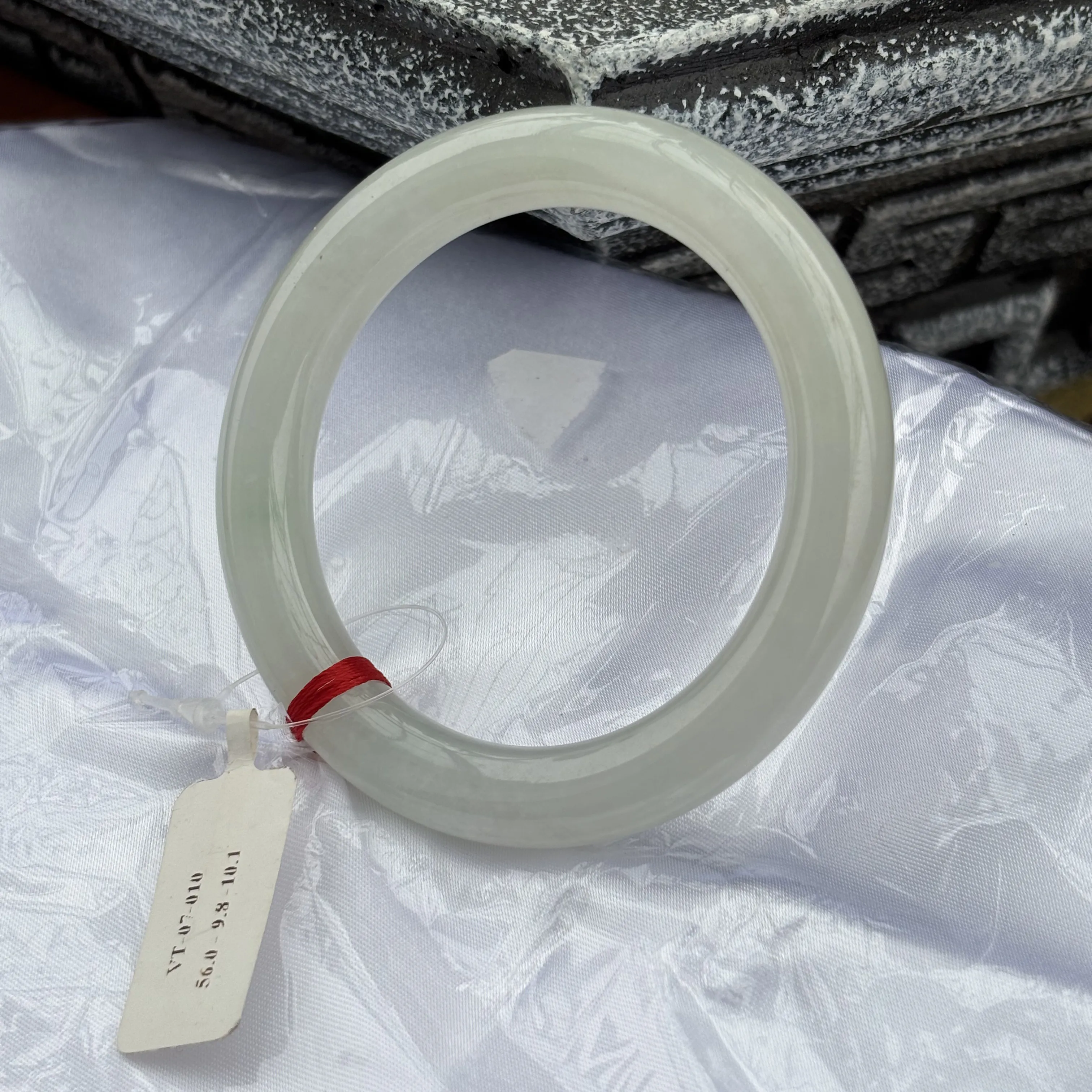 Vòng tay Đũa Băng Trắng VT-07-010