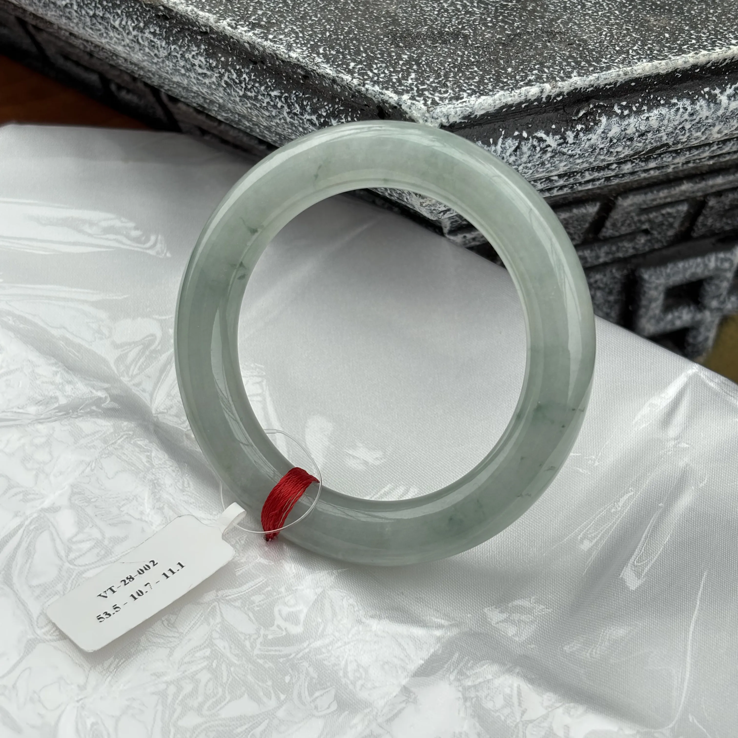 Vòng Tay Đũa Nếp Băng Màu Lam Nhẹ VT-28-002