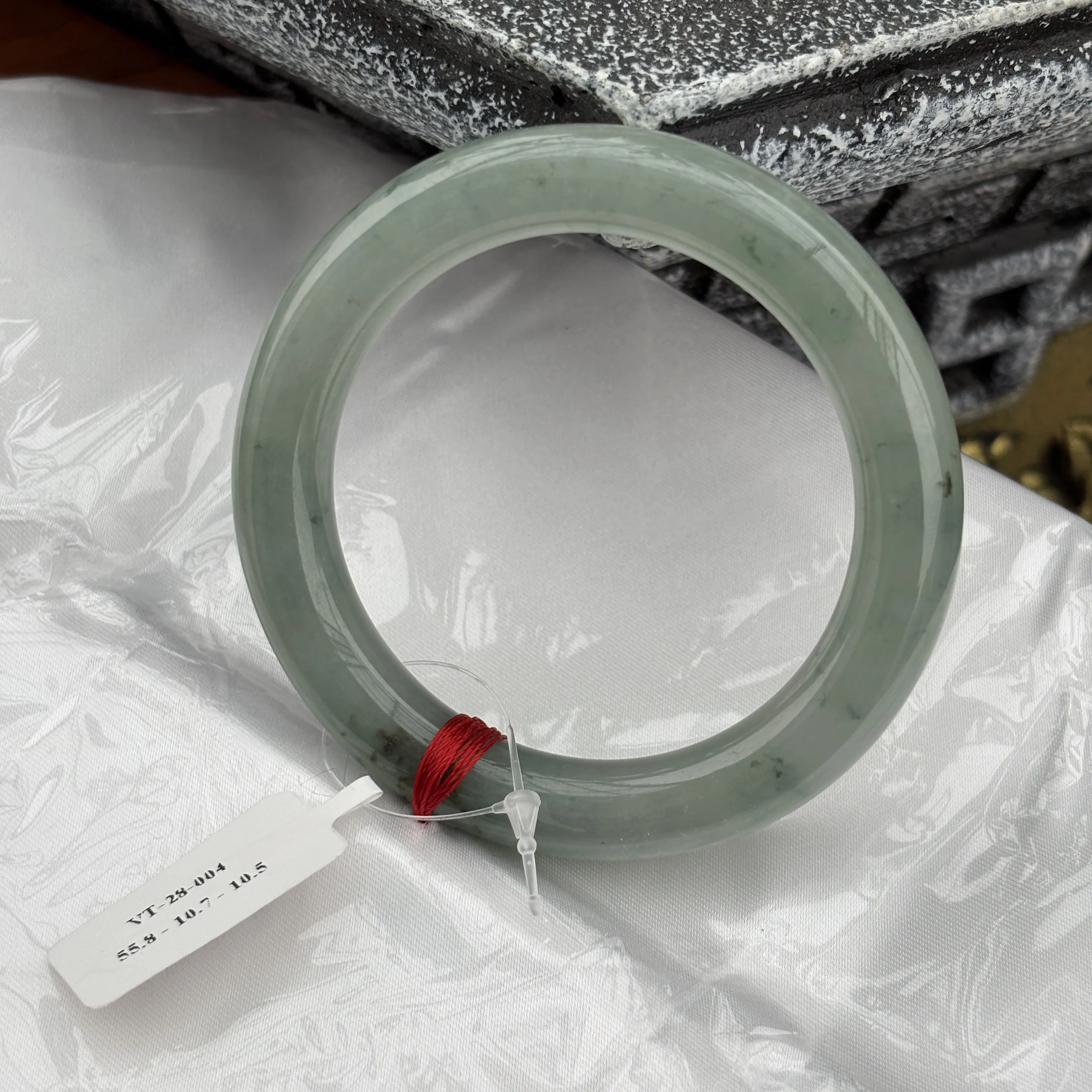 Vòng Tay Đũa Nếp Băng Màu Lam Nhẹ VT-28-004