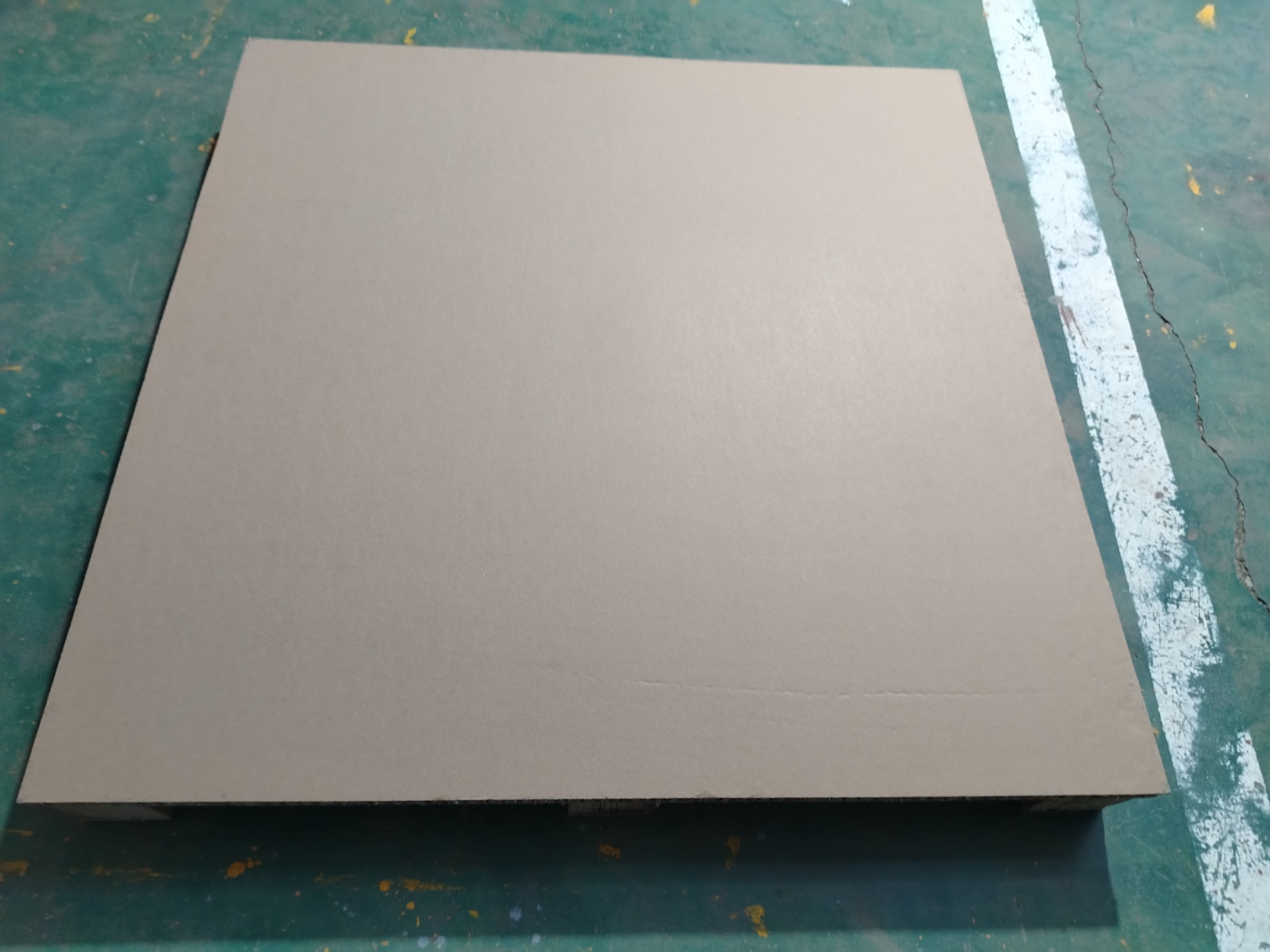 Pallet giấy tổ ong