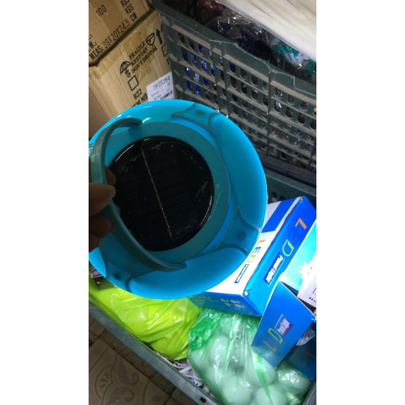 Bóng đèn sạc năng lượng mặt trời 300W - ánh sáng trắng siêu sáng (3 cell pin 18650 dung lượng cao - sáng liên tục 8 giờ)