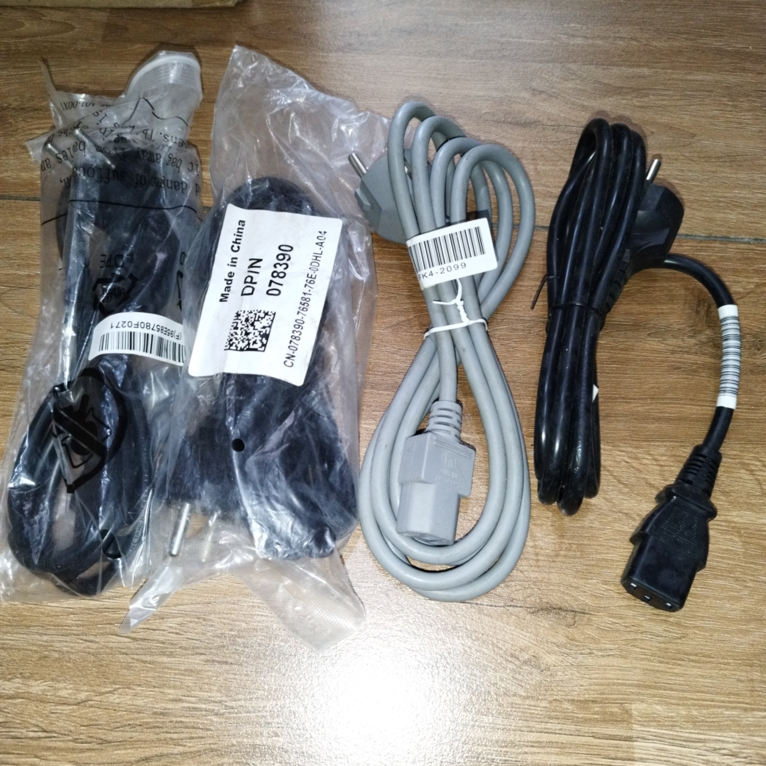 Dây nguồn máy tính - PC