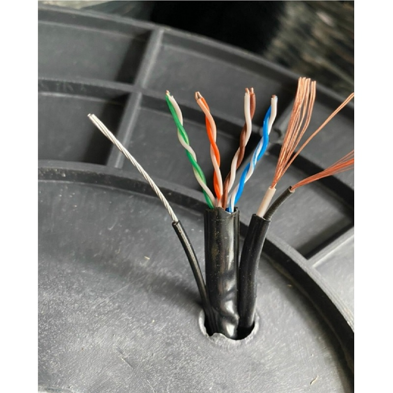 Cáp mạng Cat5e UTP 2C kèm nguồn ngoài trời - Có thép chịu lực