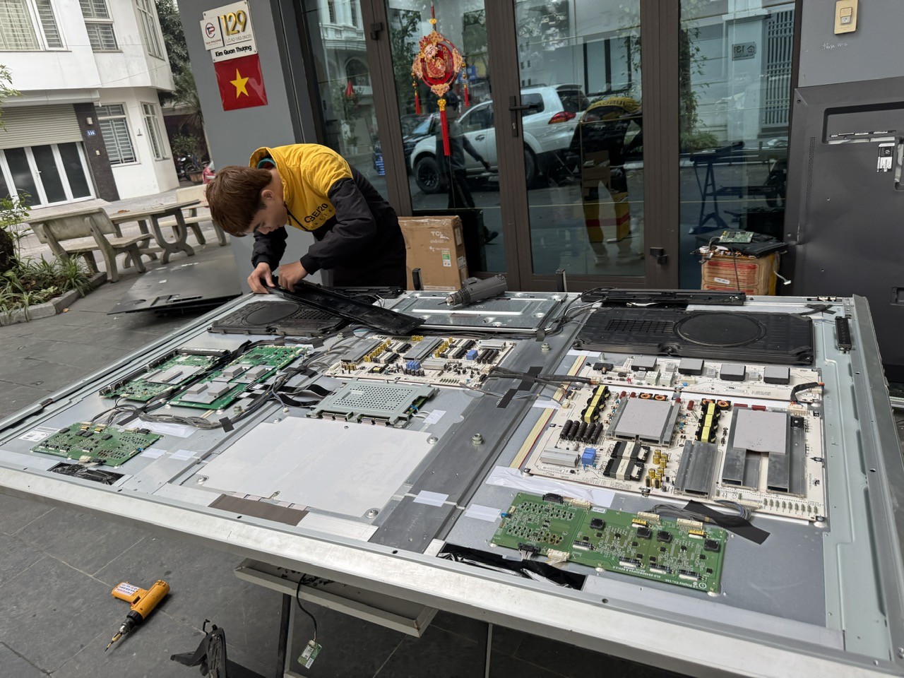 𝐒𝐔̛̉𝐀 𝐂𝐇𝐔̛̃𝐀 𝐓𝐈𝐕𝐈 𝐓𝐀̣𝐈 𝐍𝐇𝐀̀📺 Khu vực Long Biên Hà nội