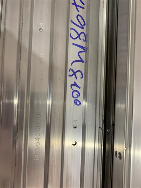 49SM8100