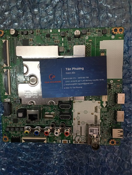 65UM7600 mới