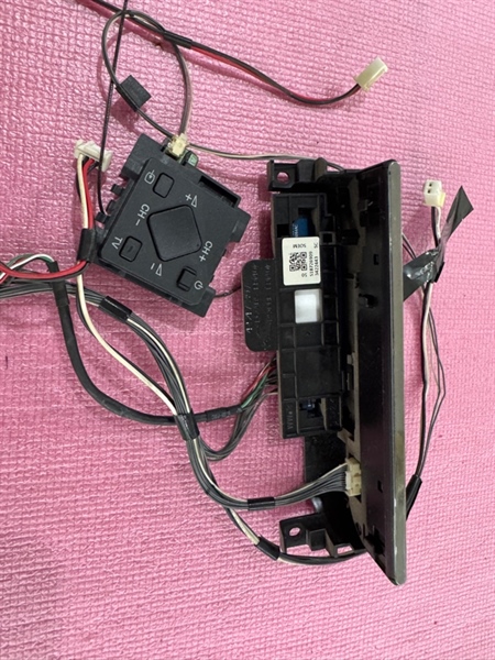 Cụm bo mạch mắt nhận điều khiển ,wifi tivi Sony 50W800C hàng tháo máy còn hoạt động tốt