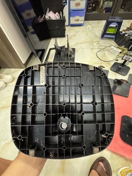 Chân đế Màn Hình Máy Tính để bàn LG model 27MP47HQ