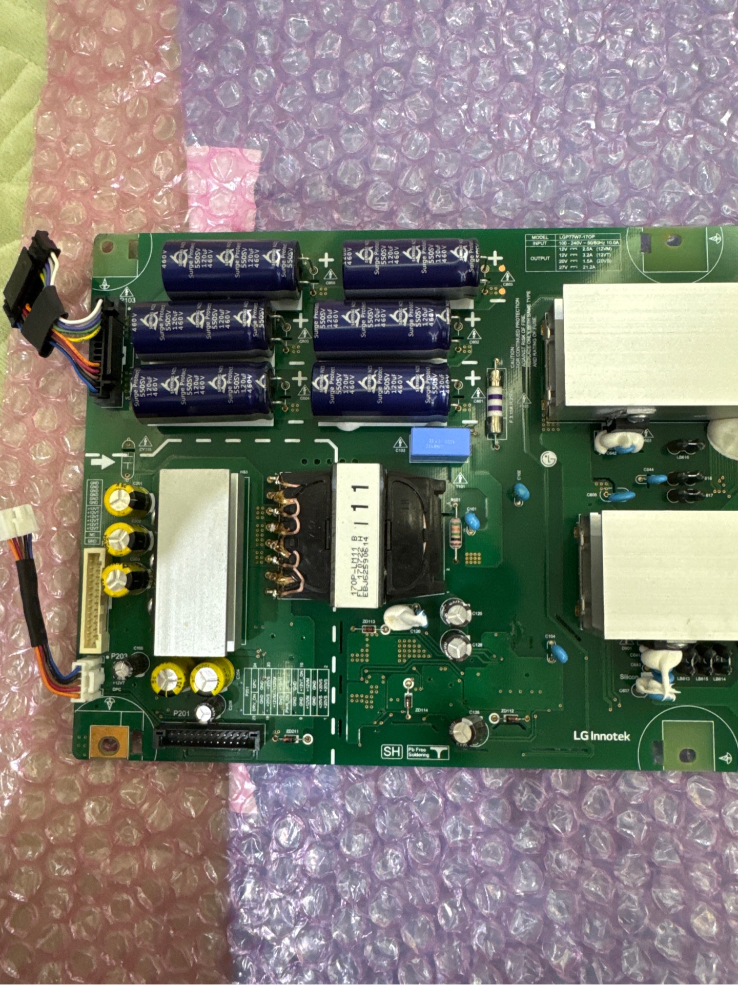Bo mạch nguồn tivi LG oled 77W7 LGE MODEL : LGP77W7-170P MASTER BOARD.
LGE P/N : EAY64450202
LGIT MODEL : PSOL-L652B LGIT PCB P/N : 3PCR01961A
REV 1.0