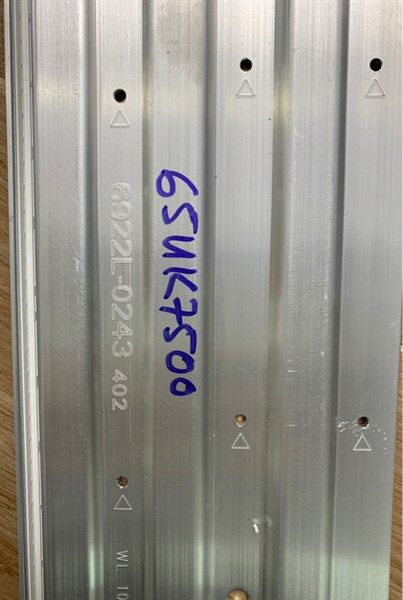 65UK7500