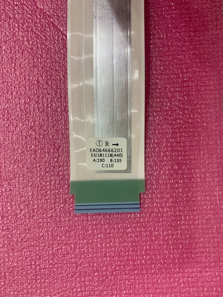 Cable,FFC cáp từ bo mạch chính lên màn hình tivi LG Mã EAD64666201 Hàng Tháo máy còn Hoạt động tốt