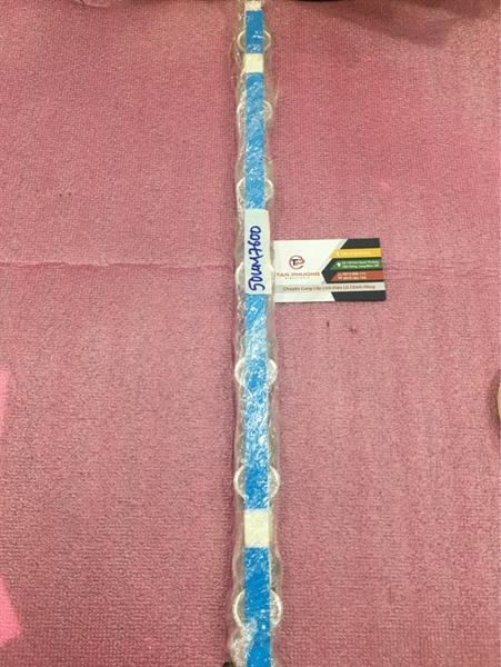 50UM7600