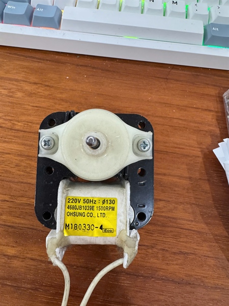 Mô tơ quạt tử lạnh LG Refrigerator Fan Motor LG 100% Part No. 4680JB1039E AV220V Hàng tháo máy hoạt động tốt
