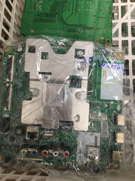 49UK6320 cáp ngoài