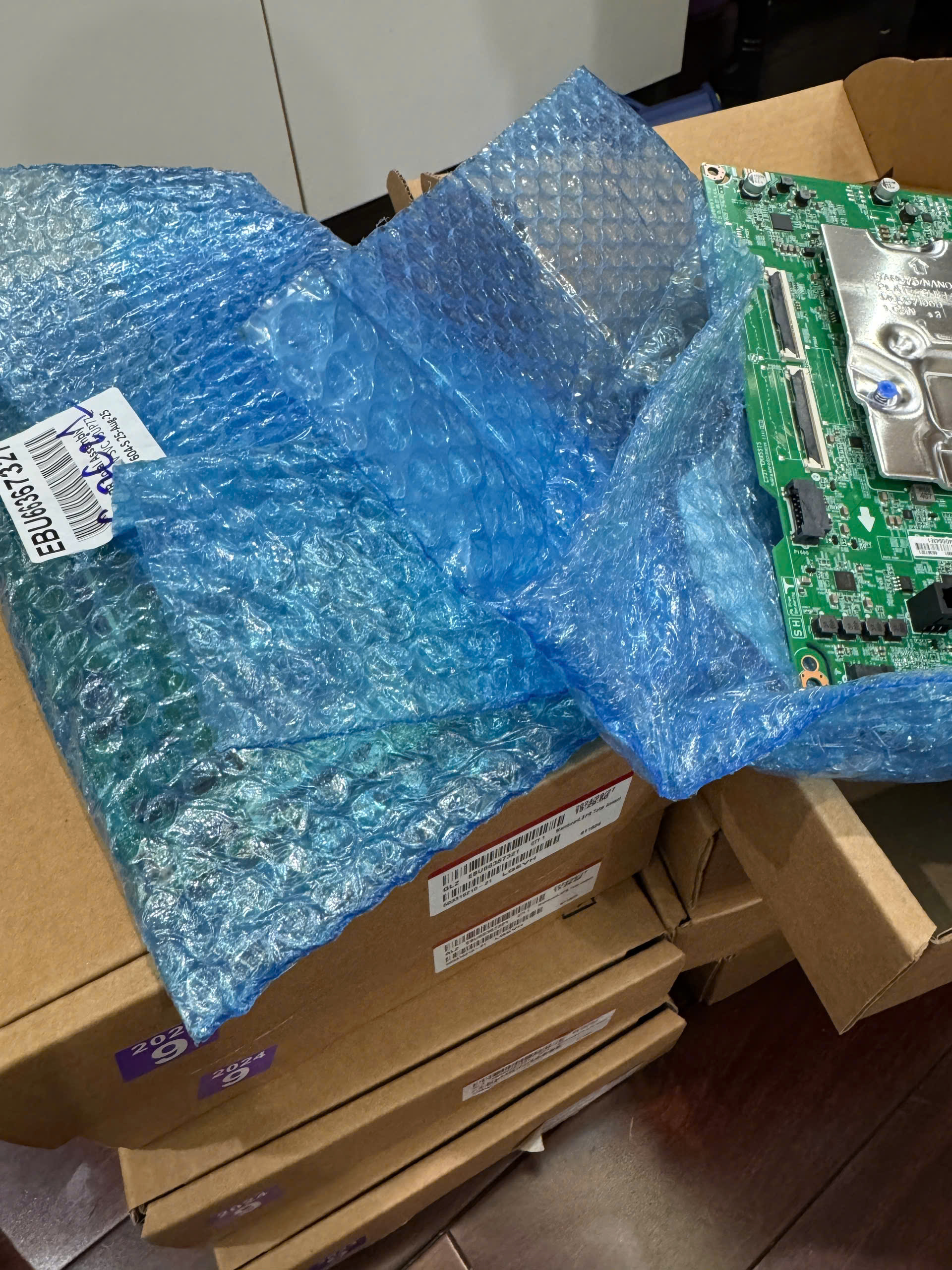 Bo mạch chính LG Tivi model 75UP7800 75UP7720 panel BOE mã bo EBU66367321 (mới tinh) EAX69581703