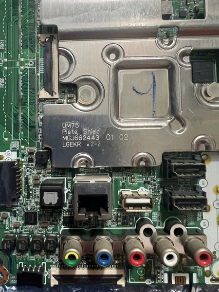 Bo mạch chính LG Tivi model 75UM7500 hàng tháo máy còn hoạt động tốt