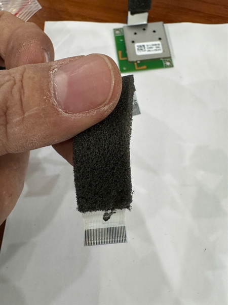 Cáp nghịch FFC 1.0mm/17pin/125mm LG Module, Rf Full Module(Rxtx) lắp với Vỉ thu- kết nối- nhận Bluetooth Loa tương thích các model SL4 ,LASC58R,SH7B,SJ4Y,SKC9,SKM5Y,SL4Y,SL8YG,LAS465B,SJ9,SK10Y,SK6Y,SN7Y,SN8Y,GSNC4R,SP8YA,SPD75A • Hàng mới 100% Chân mạ