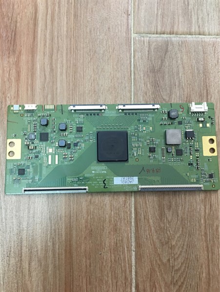 60UF770