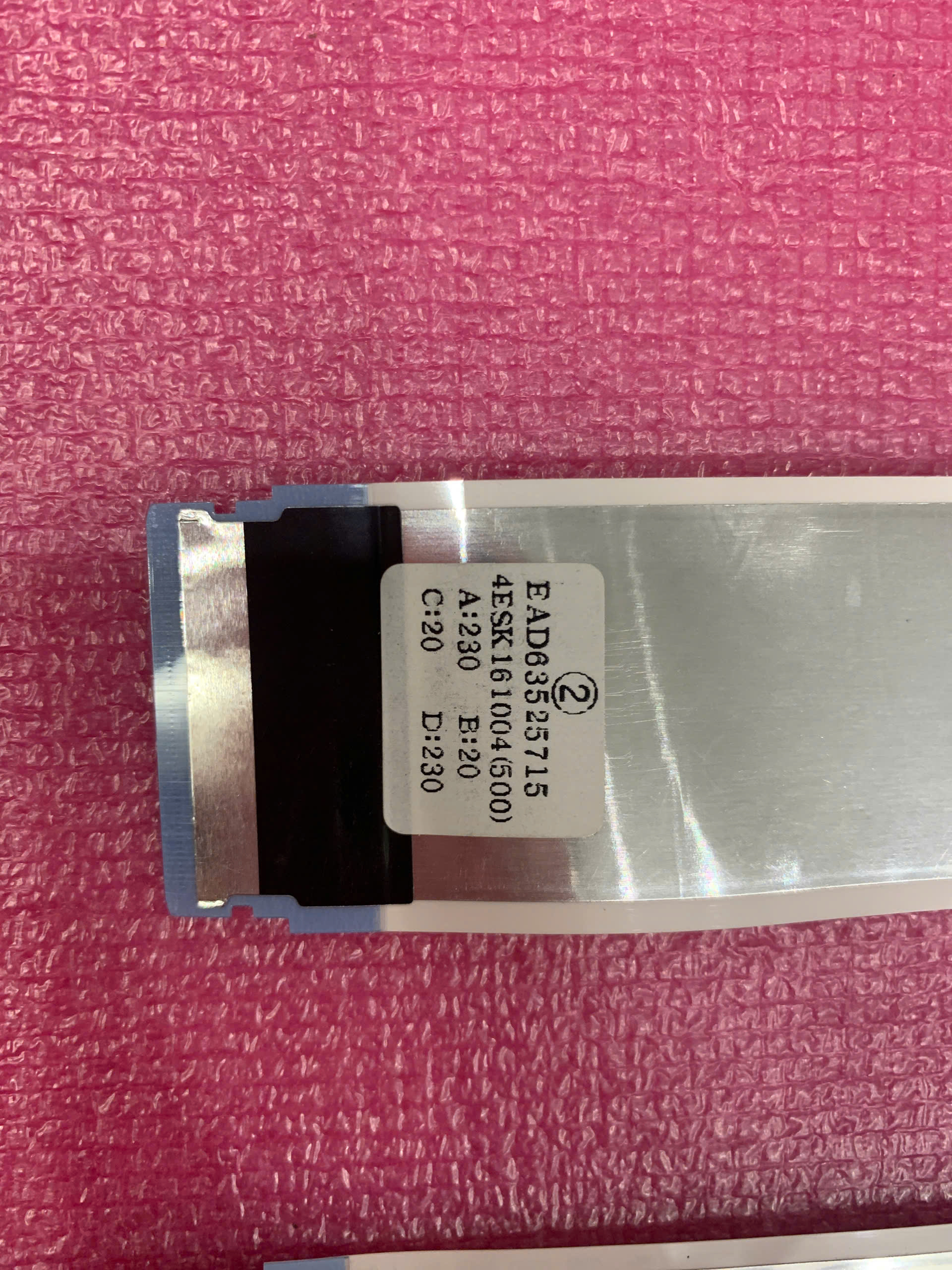 Cable,FFC cáp từ bo mạch chính lên màn hình tivi LG Mã EAD63525715 Hàng Tháo máy còn Hoạt động tốt