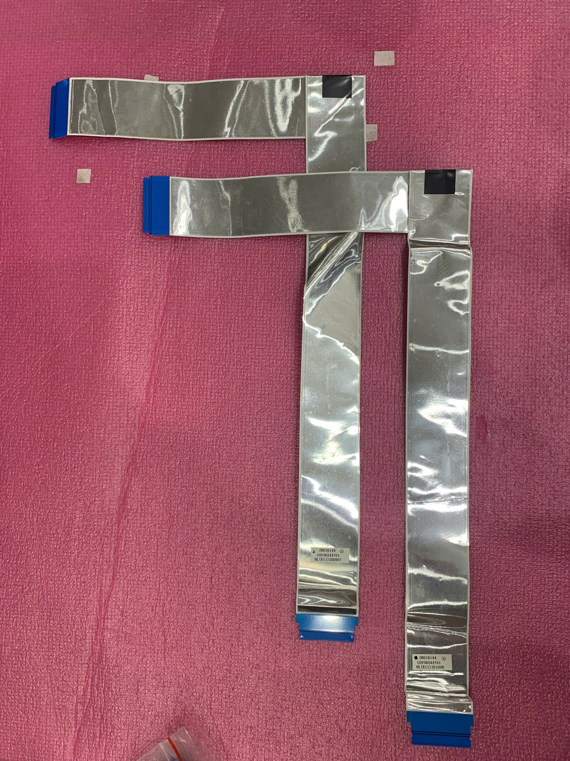 Cable,FFC cáp từ bo mạch chính lên màn hình tivi LG Mã COV36544701 Hàng Tháo máy còn Hoạt động tốt