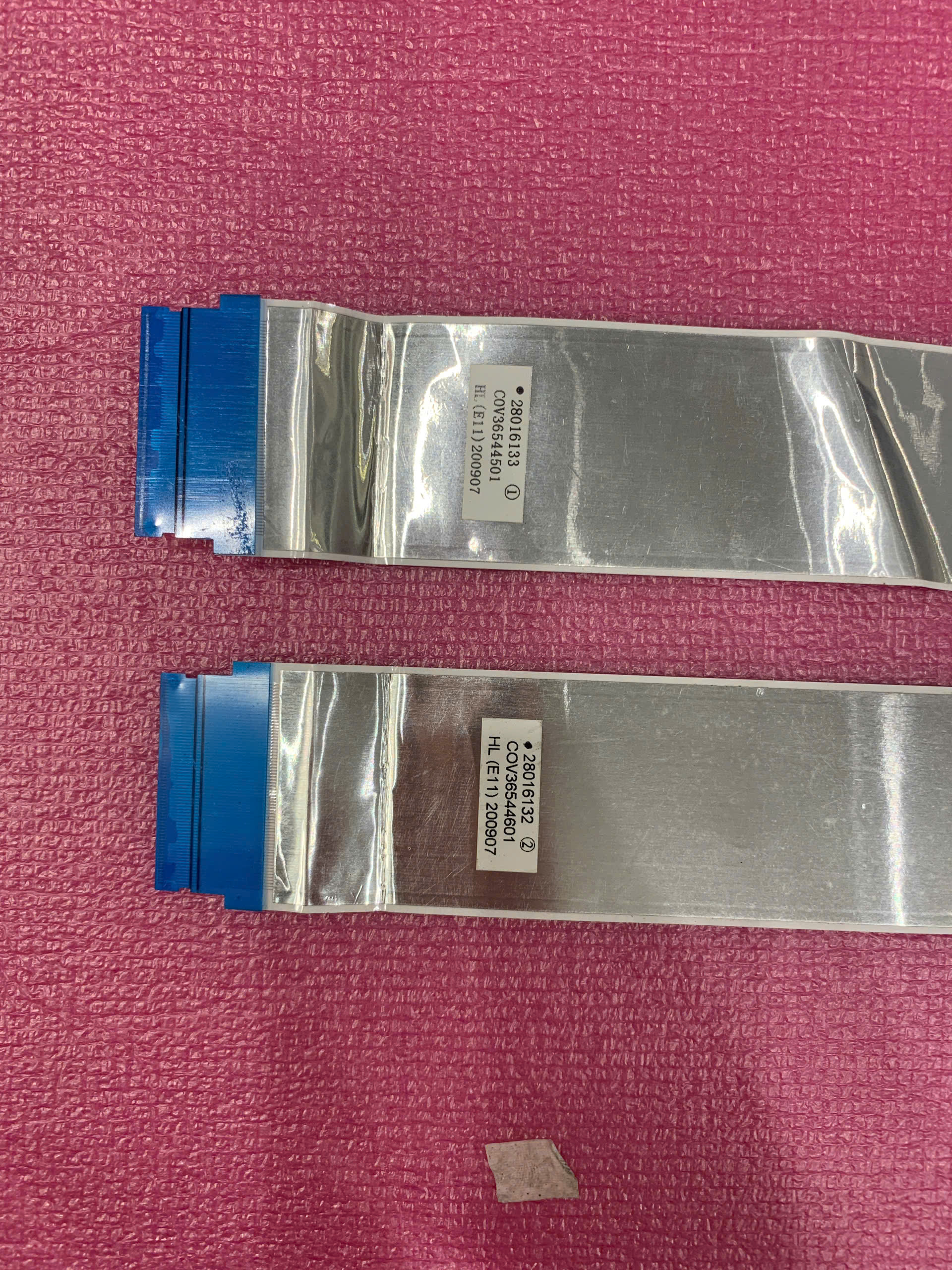 Cable,FFC cáp từ bo mạch chính lên màn hình tivi LG Mã COV36544601 Hàng Tháo máy còn Hoạt động tốt