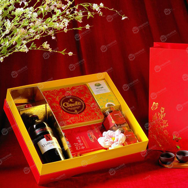 QT020 - Hộp Quà Tết
