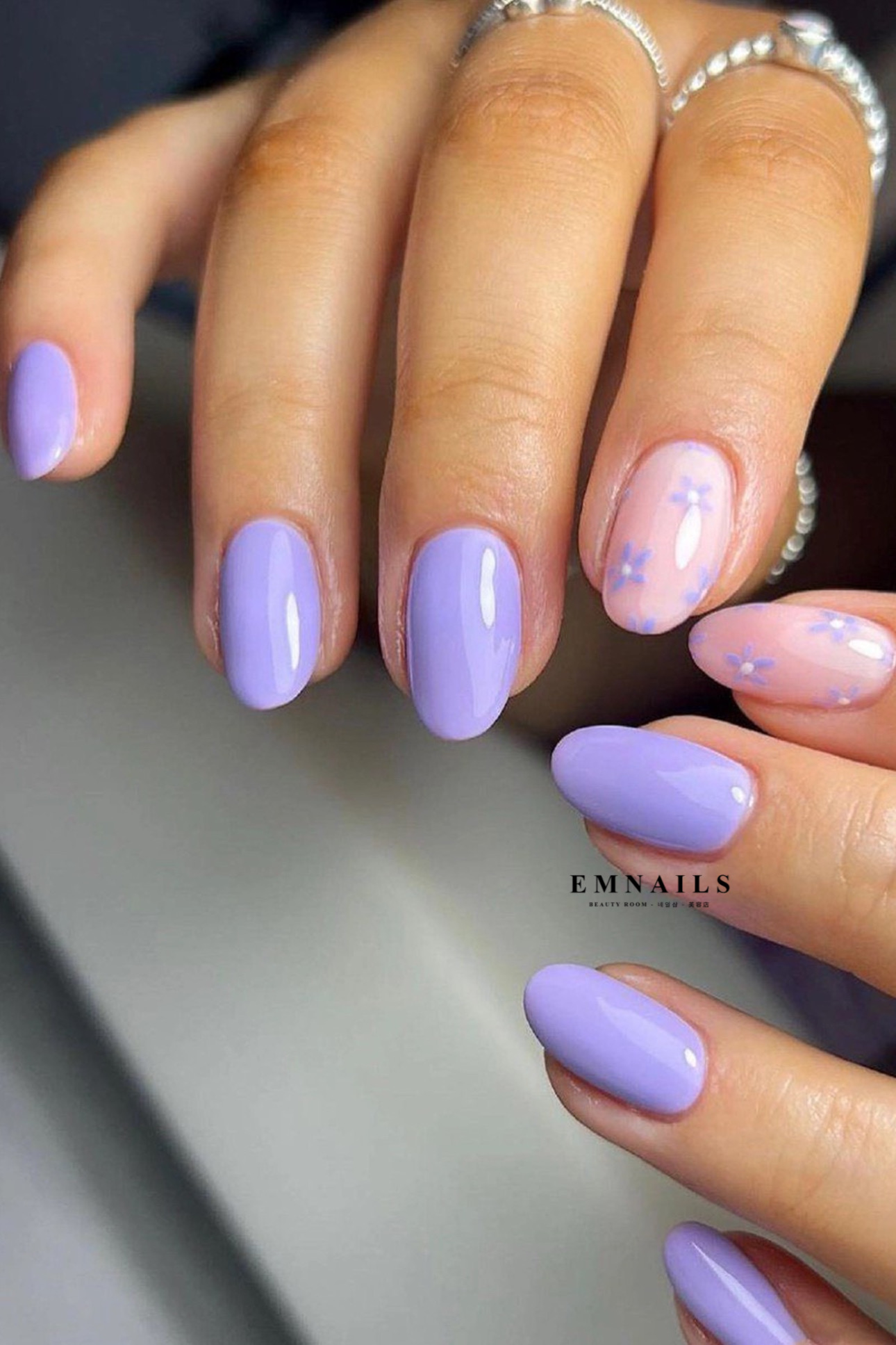 Gel Polish – Over 1000 Colors, Endless Possibilities