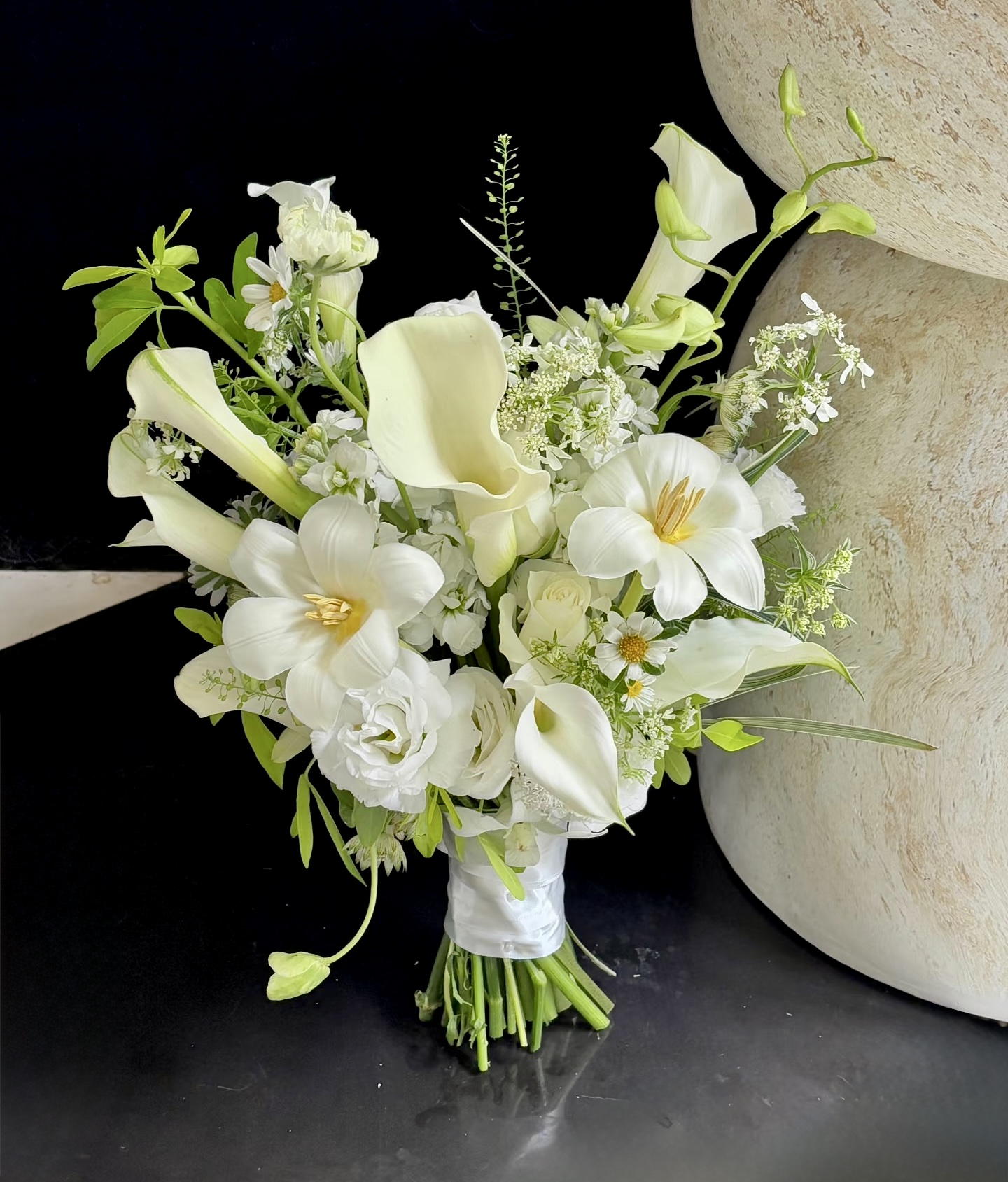 Bó Hoa Cưới Tình Yêu Vĩnh Cửu - Shop Hoa Cưới Chuyên Nghiệp HCM