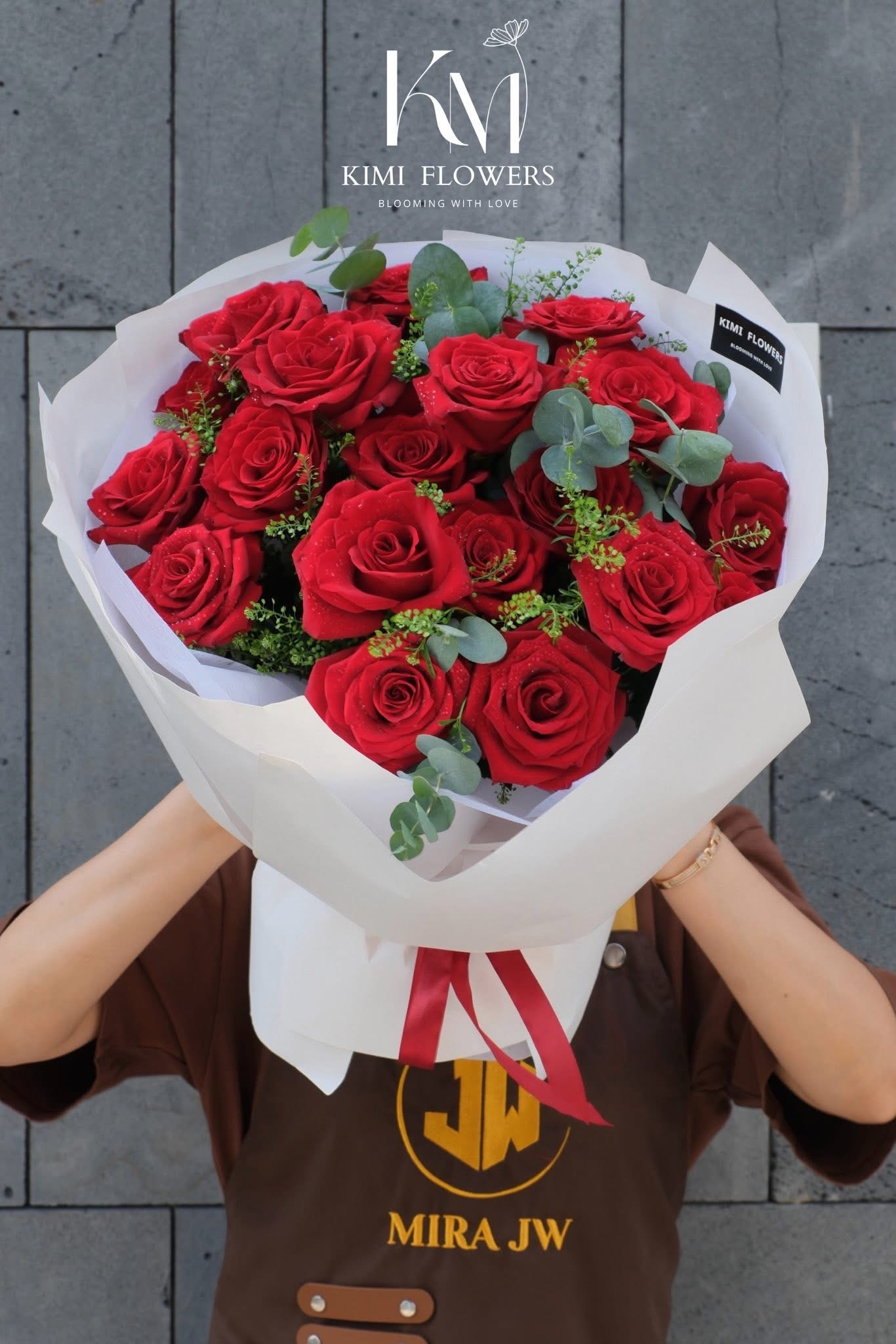 Bó Hoa Hồng Đỏ 19 Bông -  Red Roses    HTP0215