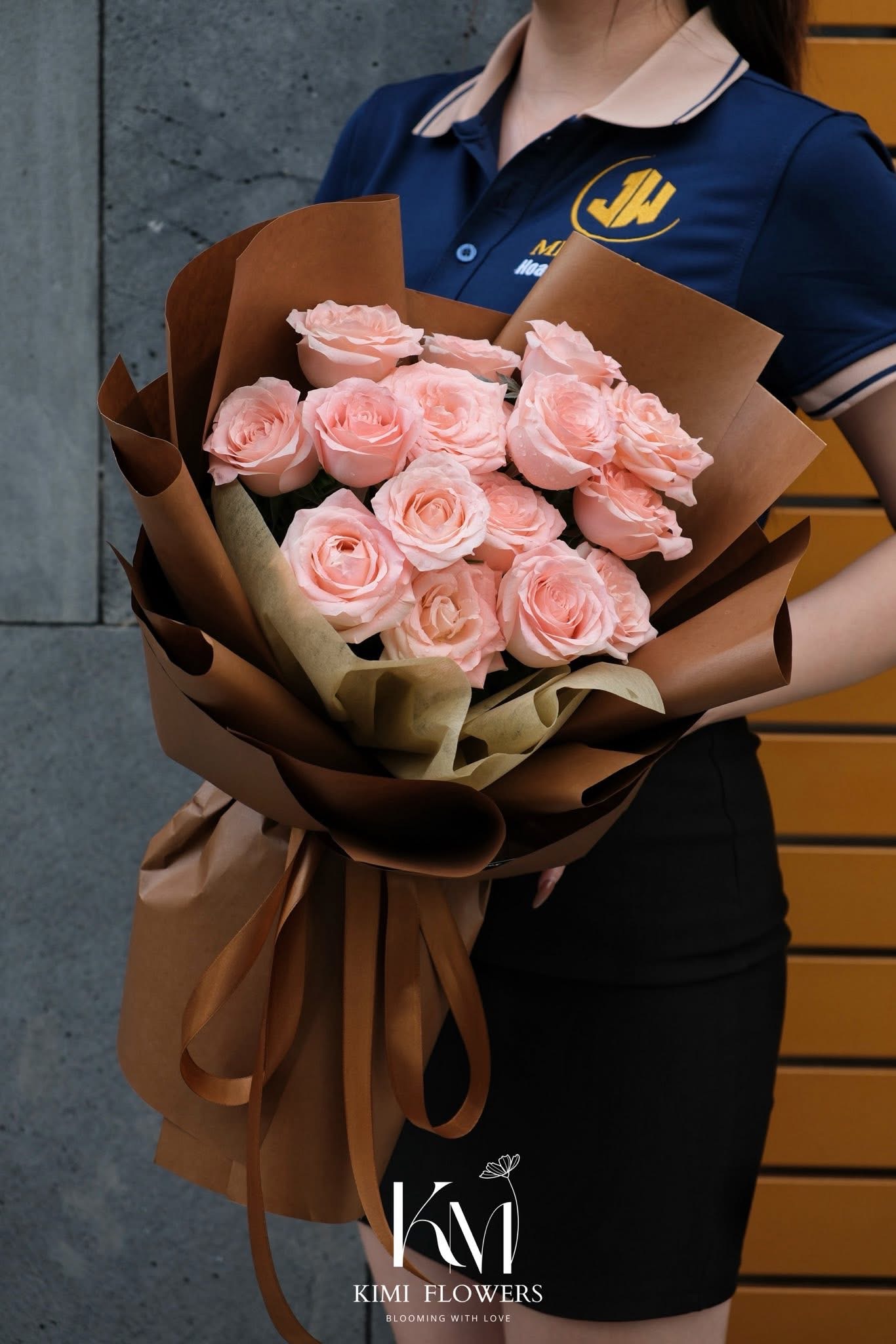 Whispers of Romance   HTP0231